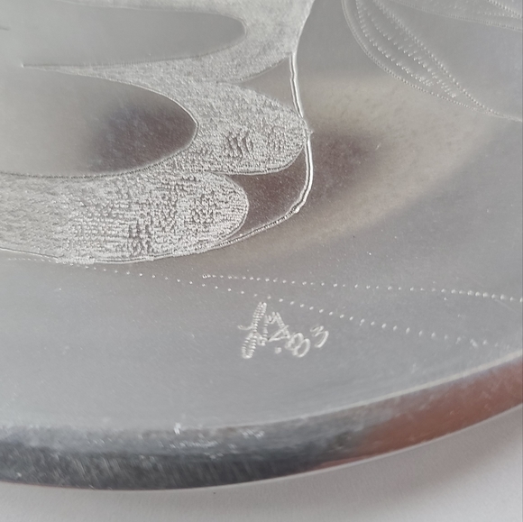 Elizabeth Gardenhire Corn Husk Hand-Etched Plate - Picture 10 of 11